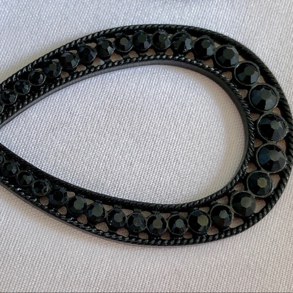 DRESS Black Earrings with Black Crystals - Picture 5 of 9